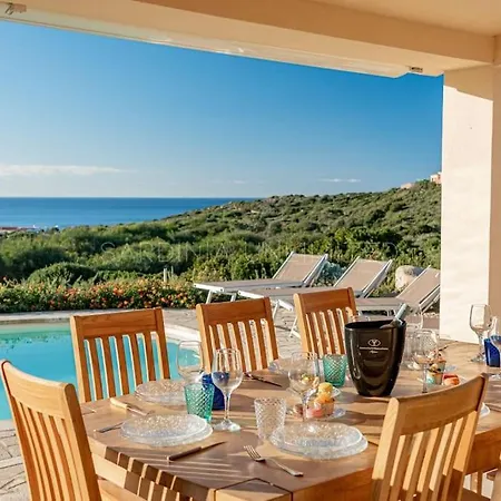 Villa Lysia Trinità dʼAgultu