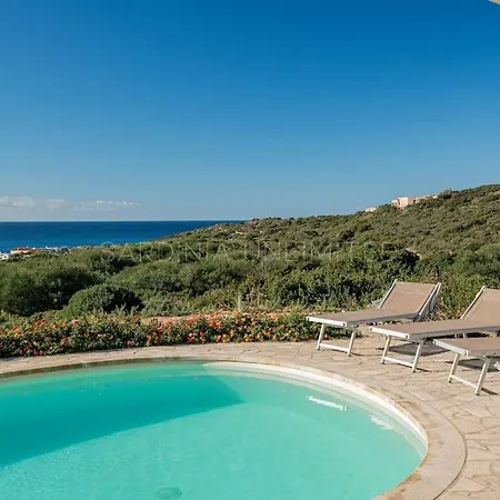 Villa Lysia Trinità dʼAgultu