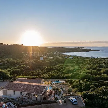 Villa Lysia Trinità dʼAgultu